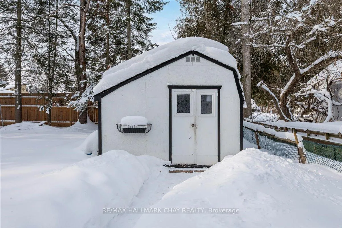 Photo 17 of 2422 25th Side Road, Innisfil, Alcona — HOMEH