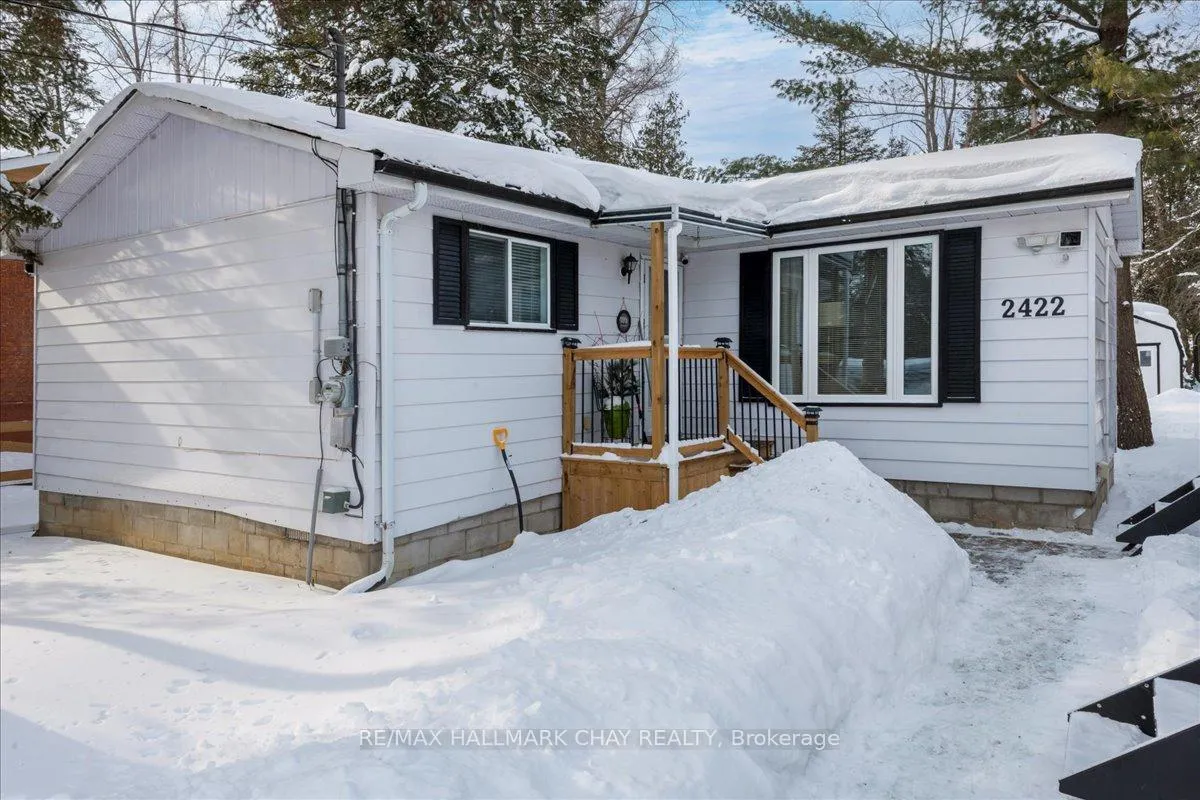 Photo 23 of 2422 25th Side Road, Innisfil, Alcona — HOMEH