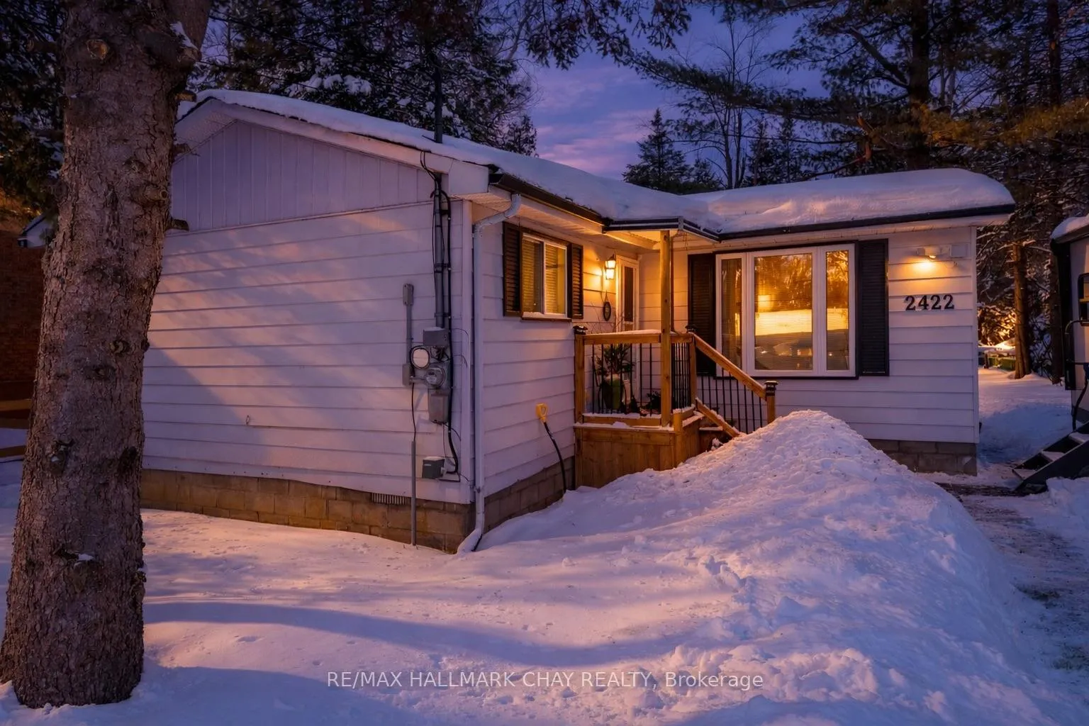 Photo 24 of 2422 25th Side Road, Innisfil, Alcona — HOMEH