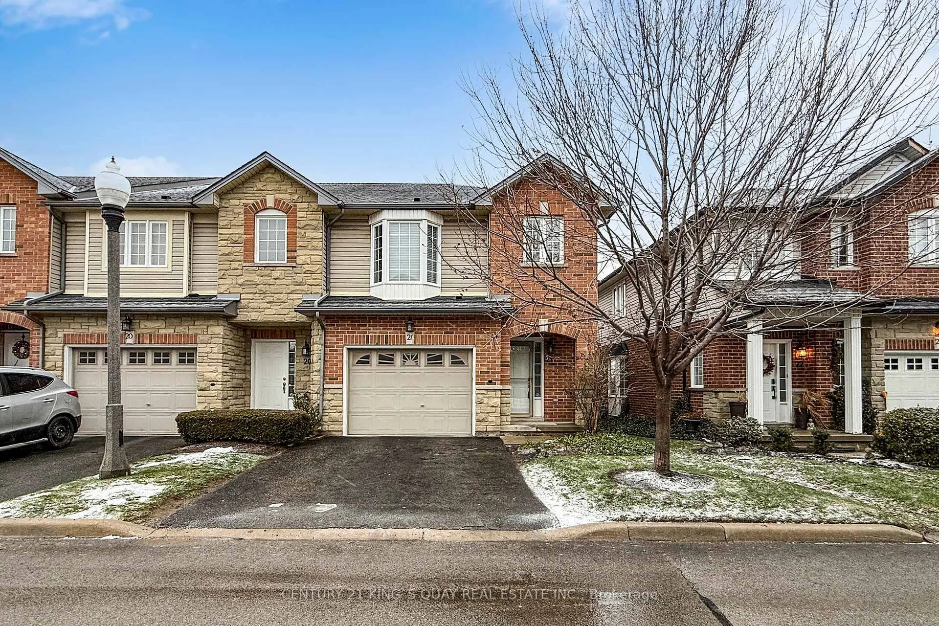 Photo 1 of Unit 21, 232 Stonehenge Drive, Hamilton, Meadowlands — HOMEH