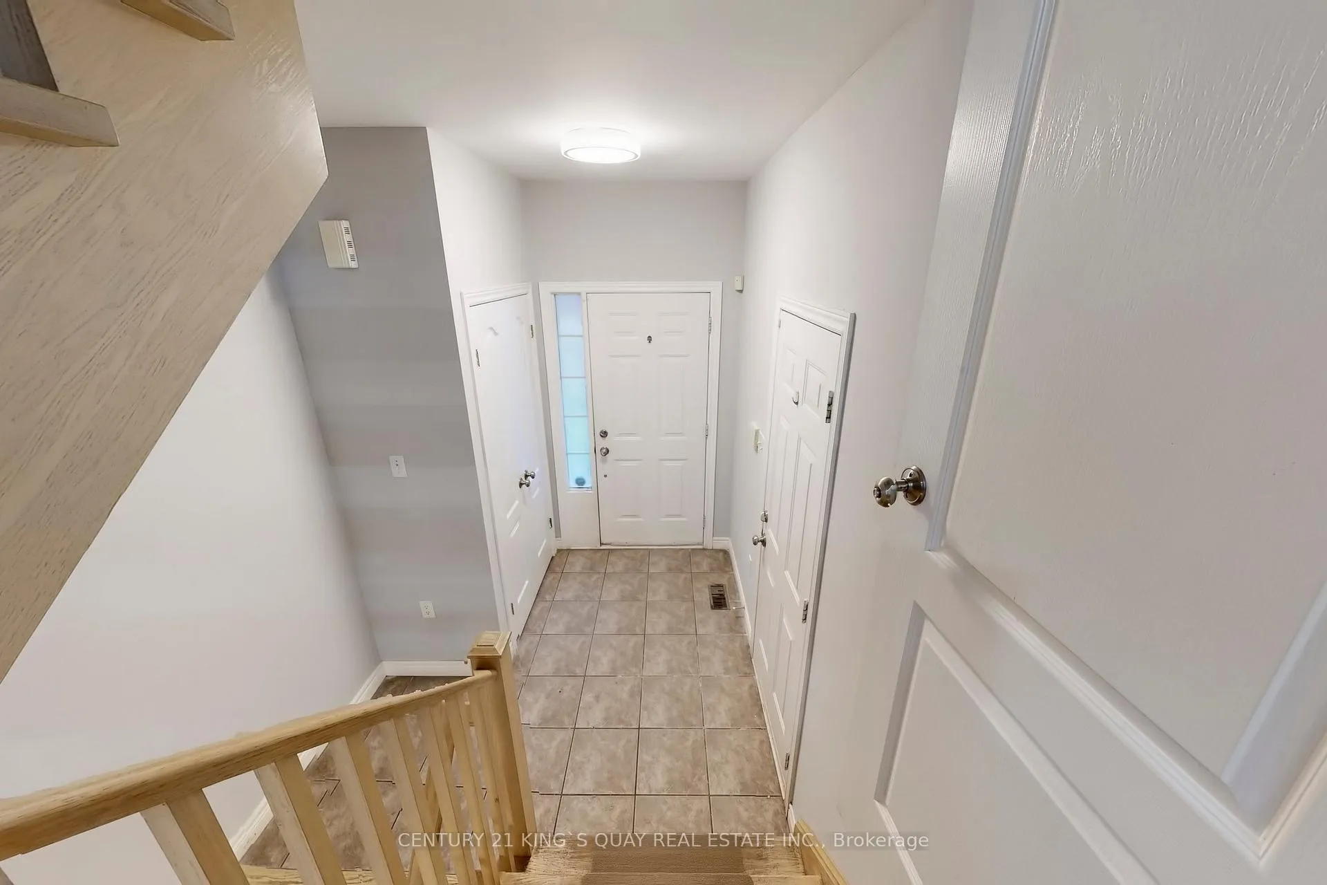 Photo 19 of Unit 21, 232 Stonehenge Drive, Hamilton, Meadowlands — HOMEH