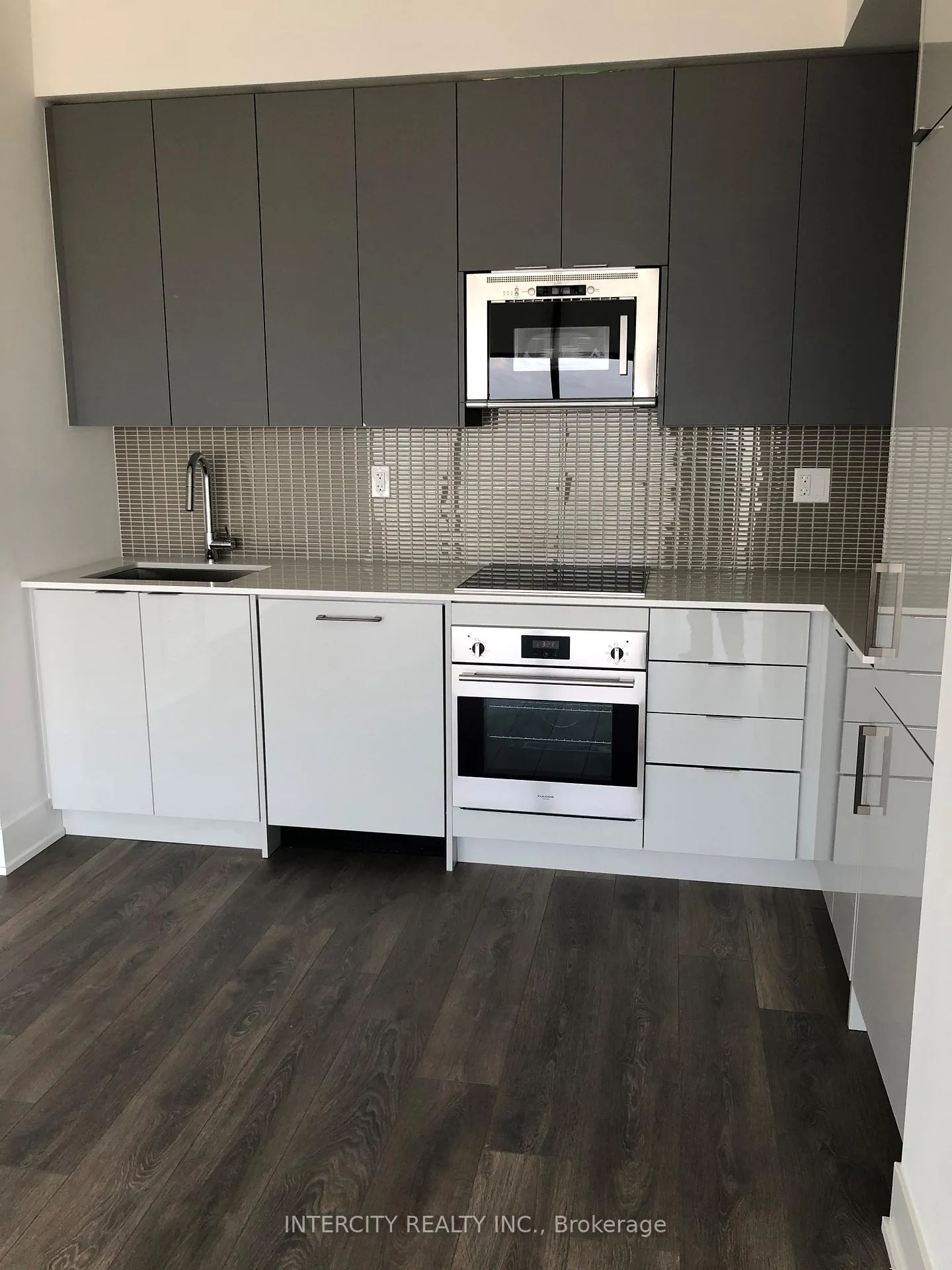 Photo 12 of Unit 2407, 2908 Highway 7 Road, Vaughan, Concord — HOMEH