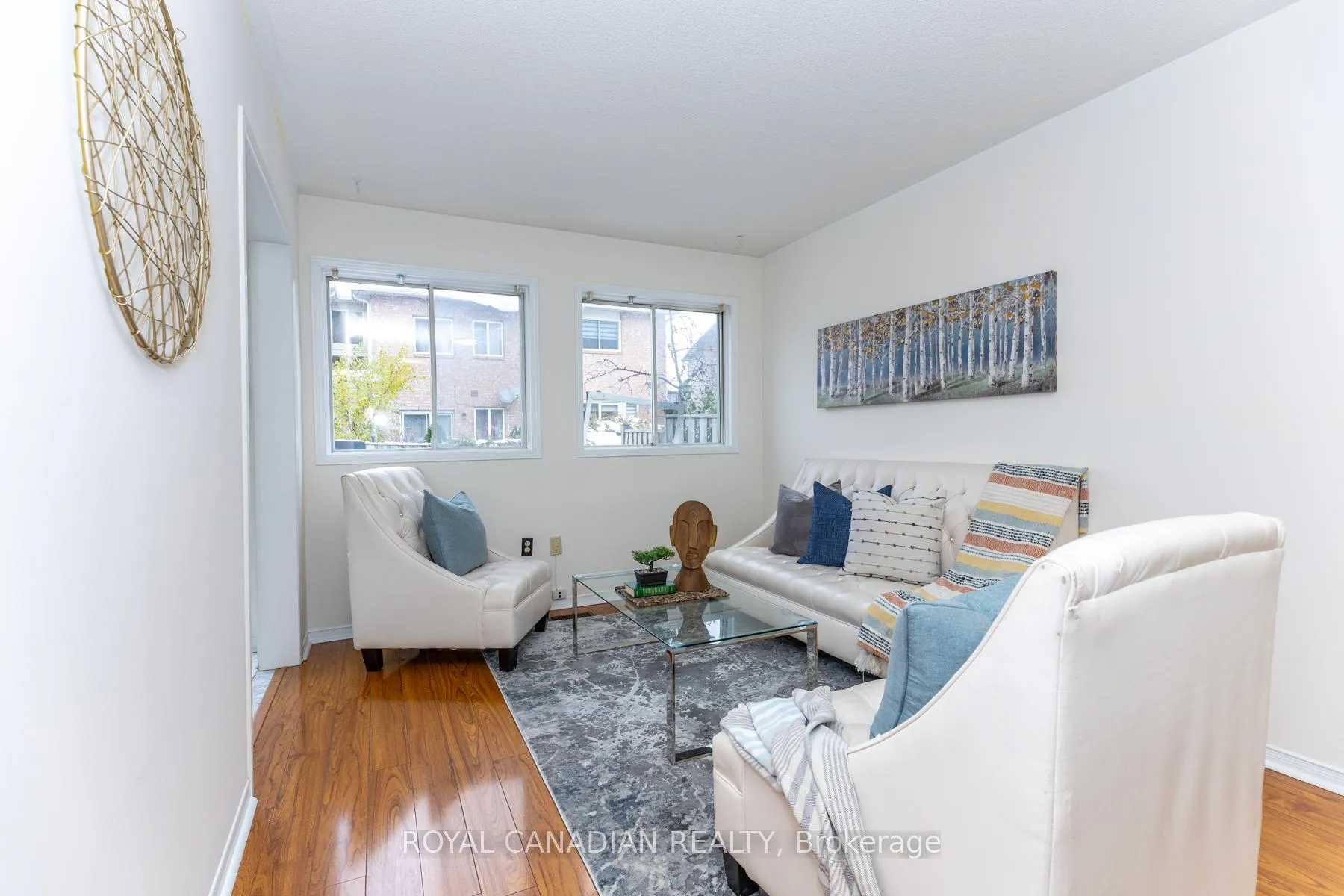 Photo 12 of Unit 32, 49 Goldenlight Circle, Brampton, Brampton West — HOMEH