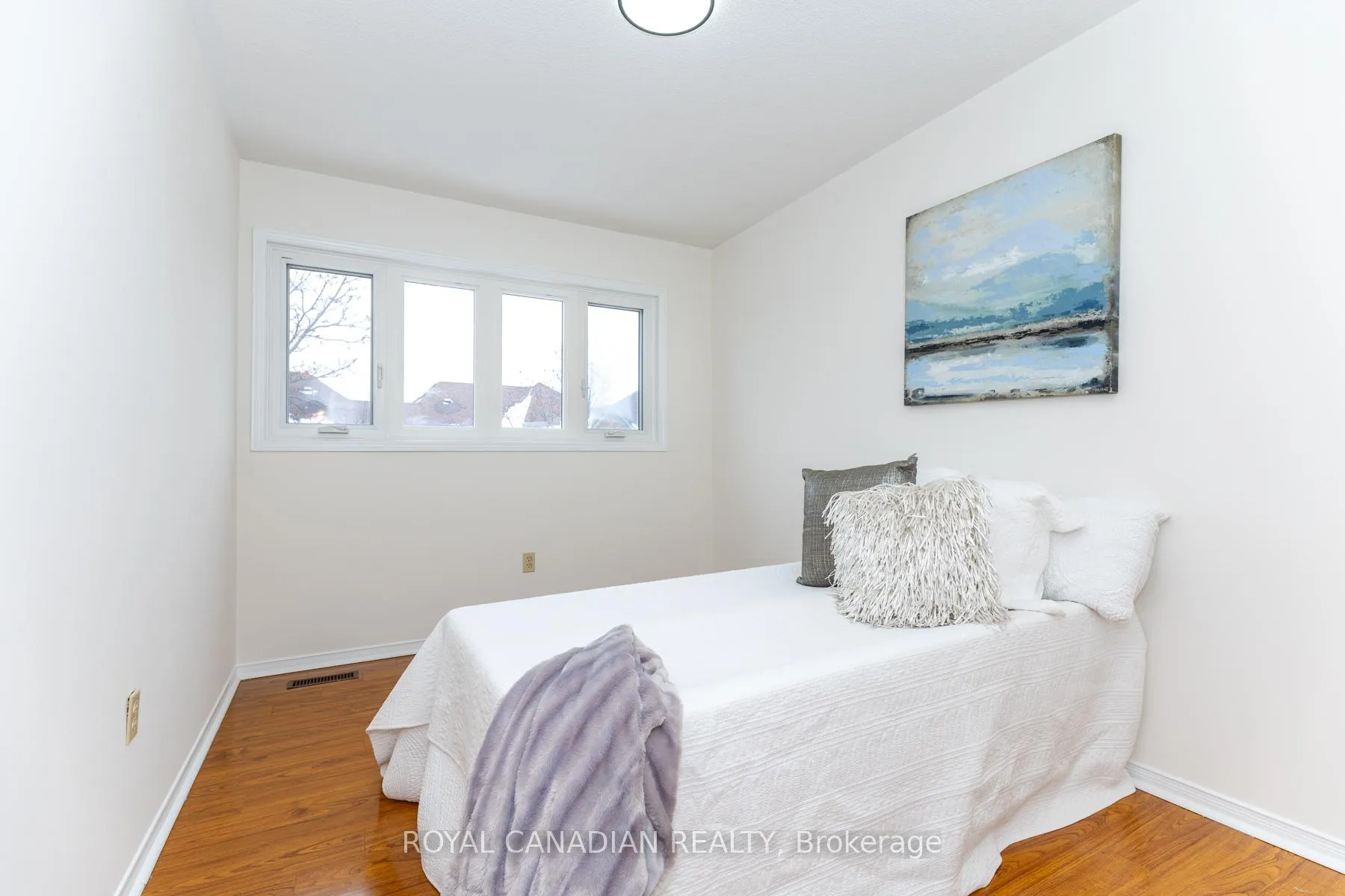 Photo 29 of Unit 32, 49 Goldenlight Circle, Brampton, Brampton West — HOMEH