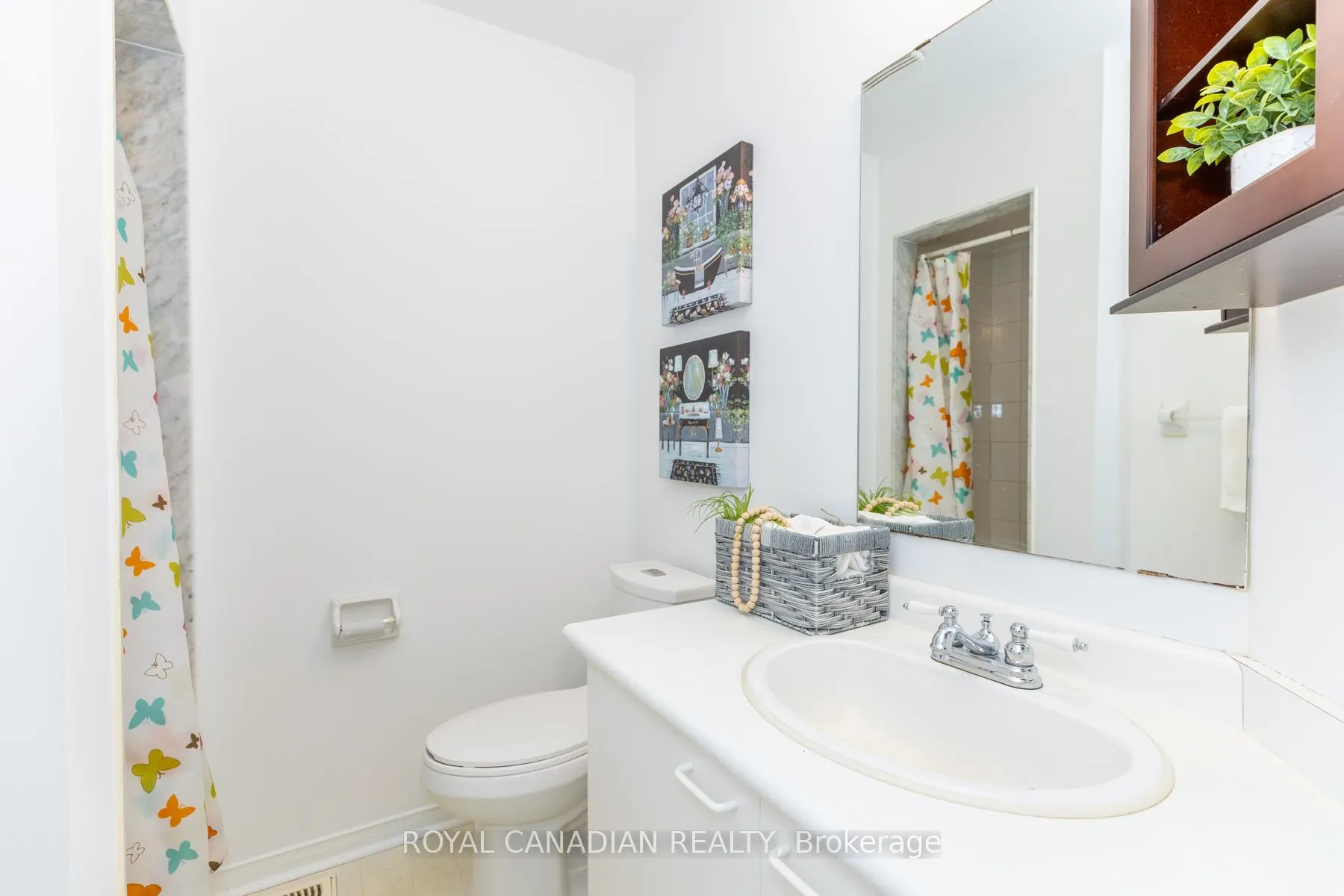 Photo 38 of Unit 32, 49 Goldenlight Circle, Brampton, Brampton West — HOMEH