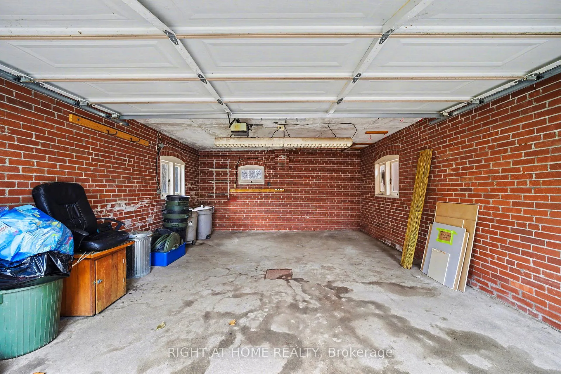 Photo 50 of 32 Hollywood Crescent, Toronto, Woodbine Corridor — HOMEH