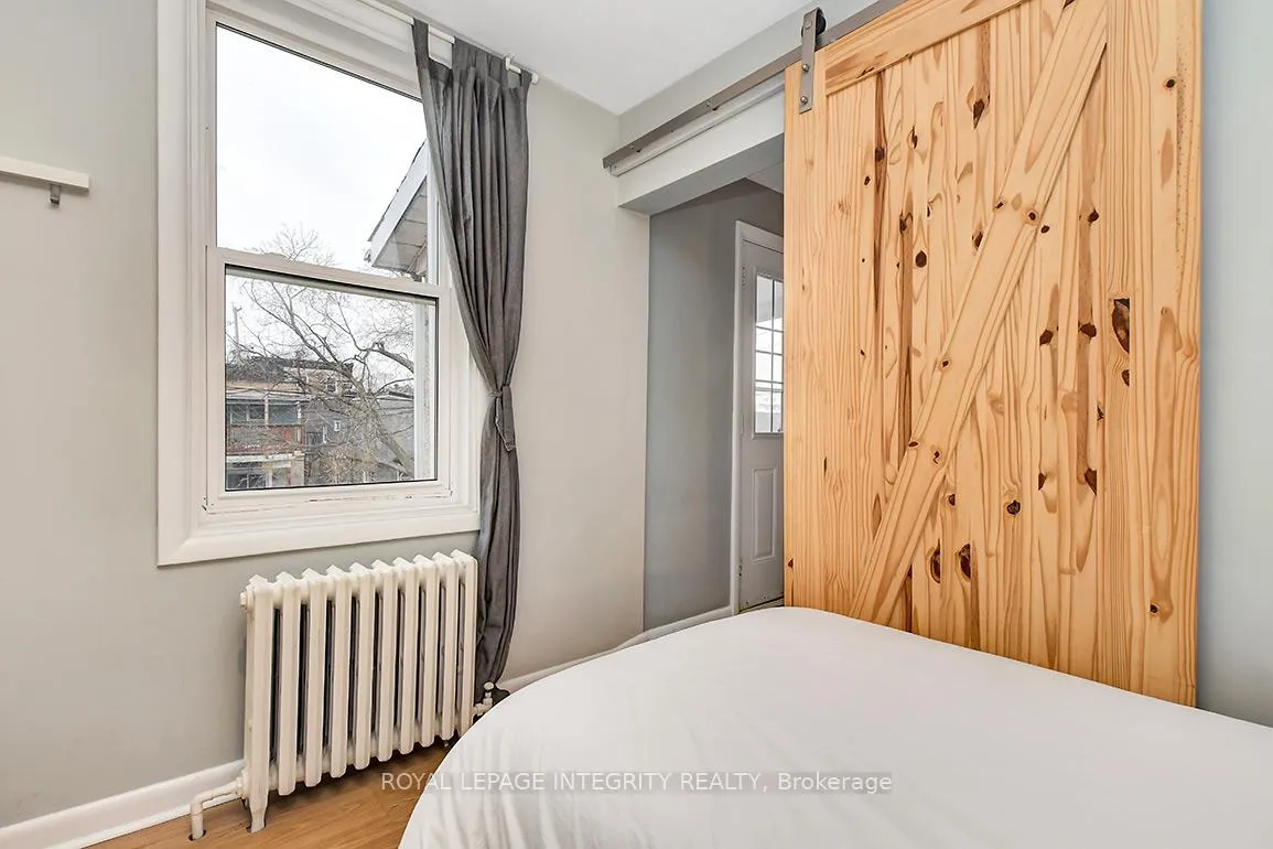 Photo 29 of 94 St Andrew Street, Ottawa, Lower Town/Byward Market — HOMEH