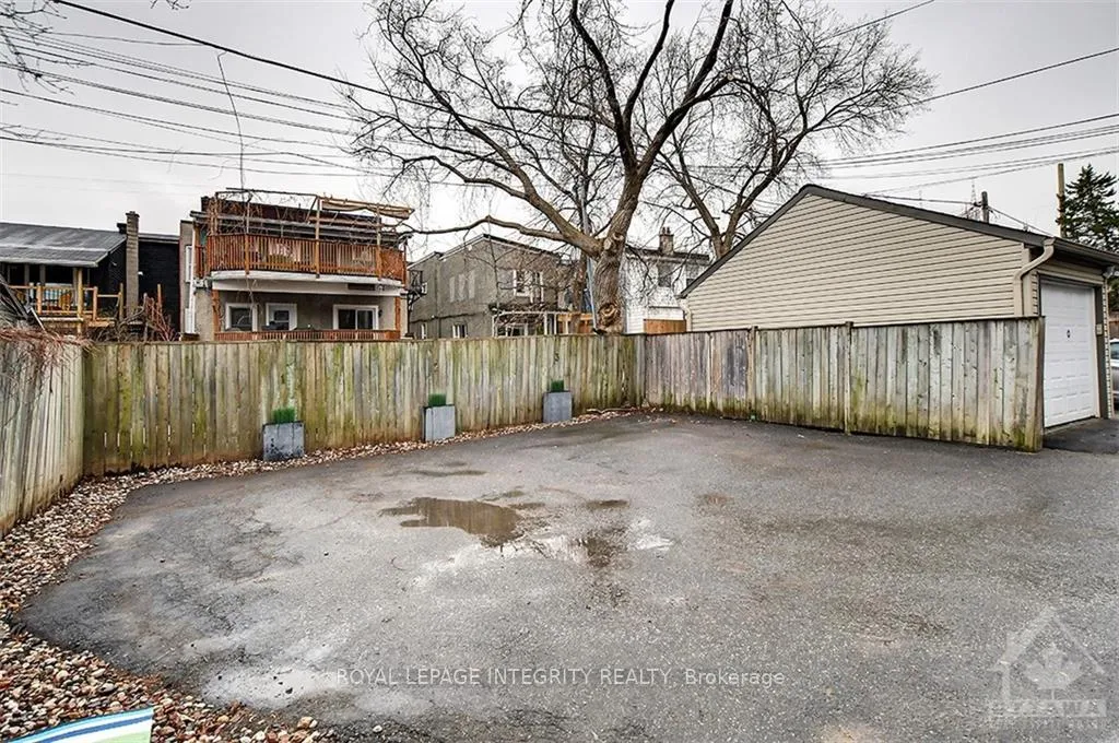 Photo 36 of 94 St Andrew Street, Ottawa, Lower Town/Byward Market — HOMEH