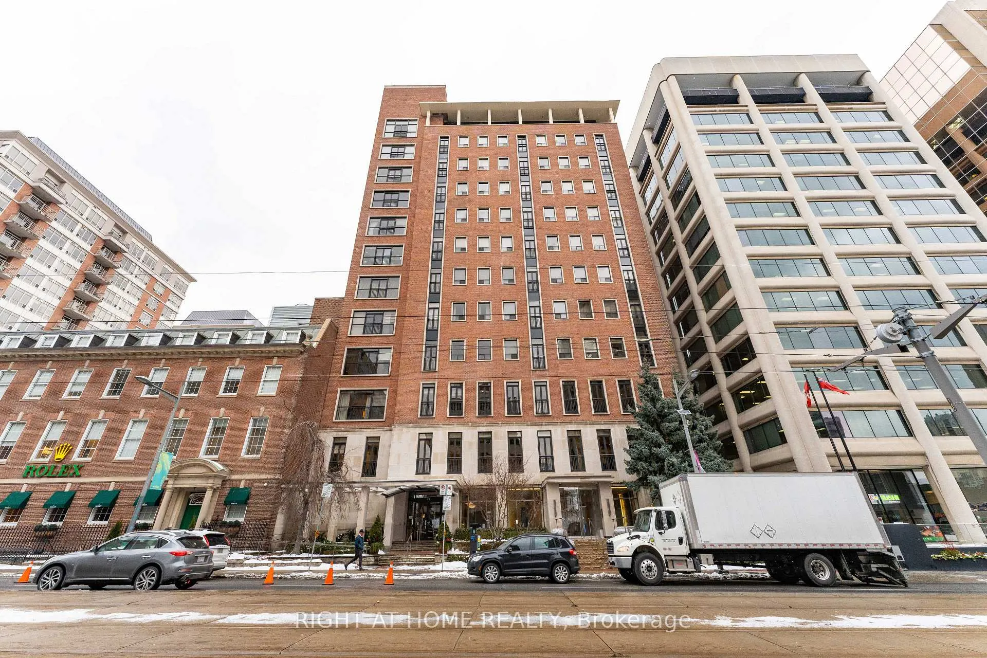 Photo 44 of Unit 402, 48 St Clair Avenue W, Toronto, Yonge-St. Clair — HOMEH