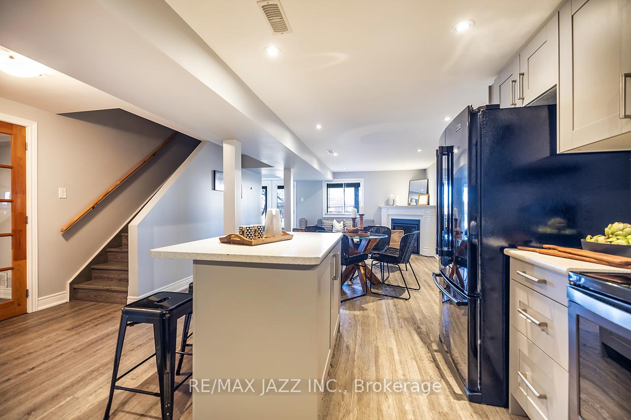 Photo 28 of 32 Parkins Drive, Ajax, Central — HOMEH