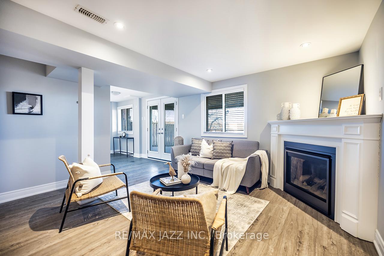 Photo 30 of 32 Parkins Drive, Ajax, Central — HOMEH