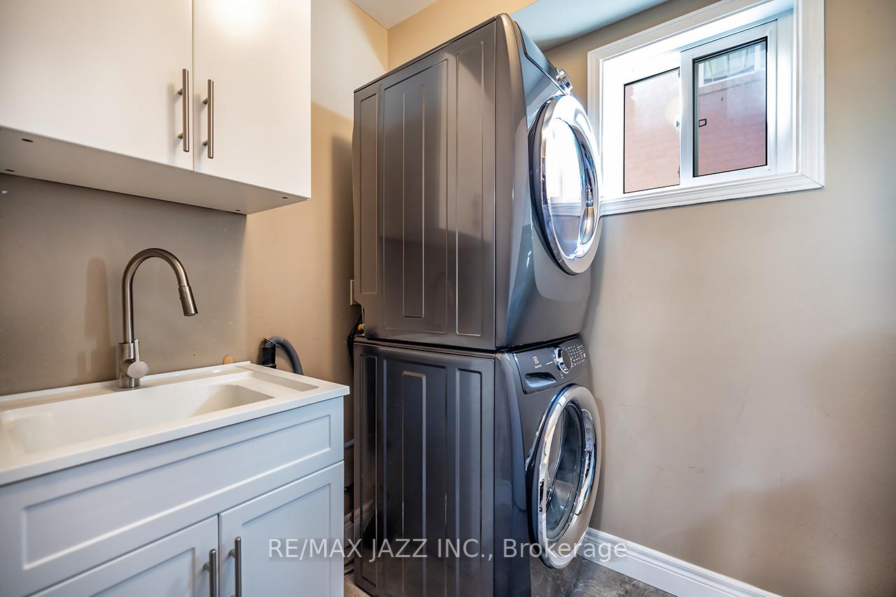 Photo 36 of 32 Parkins Drive, Ajax, Central — HOMEH