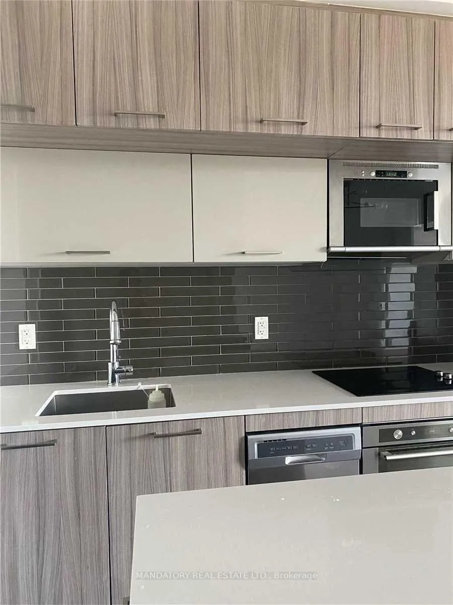Photo 16 of Unit 202, 4800 Highway 7, Vaughan, East Woodbridge — HOMEH