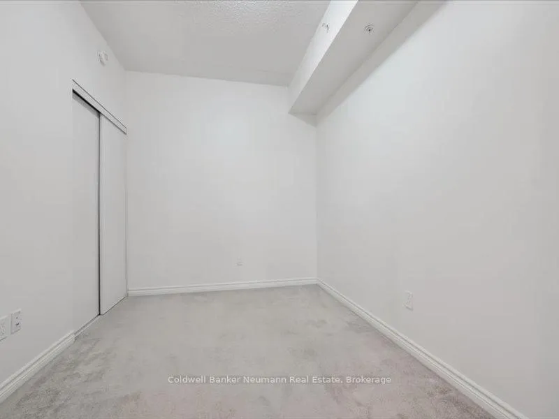 Photo 13 of Unit 109, 1280 Gordon Street, Guelph, Kortright East — HOMEH