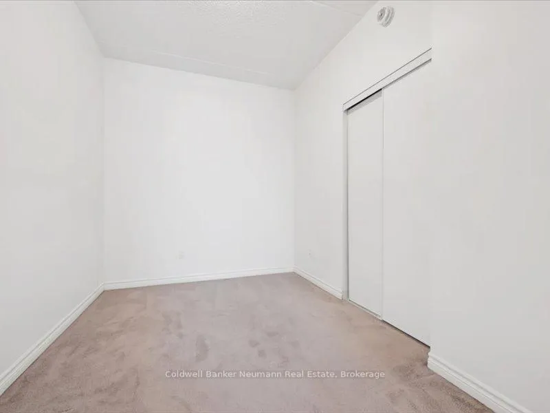 Photo 15 of Unit 109, 1280 Gordon Street, Guelph, Kortright East — HOMEH