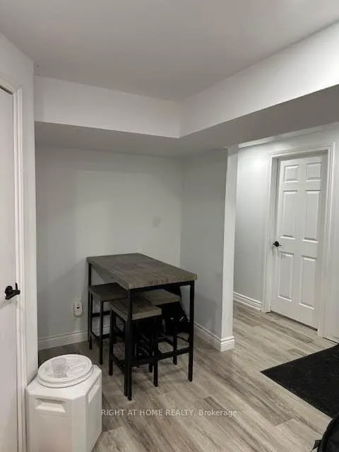 Photo 5 of 113-2 Churchland Drive N, Barrie, Holly — HOMEH
