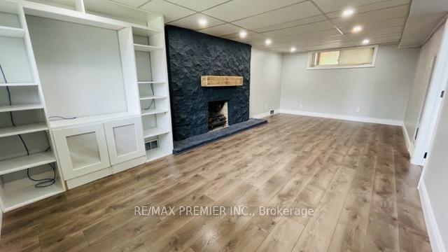Photo 22 of 581 Laural Drive, Burlington, Shoreacres — HOMEH