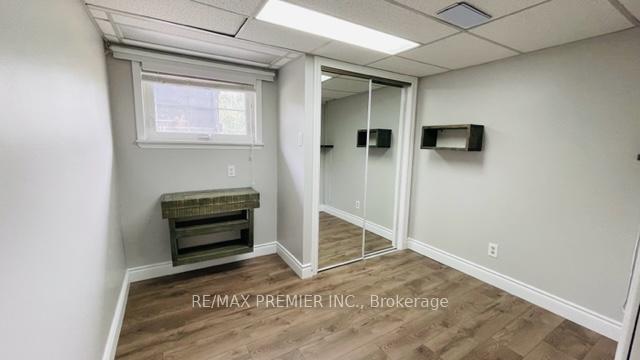 Photo 24 of 581 Laural Drive, Burlington, Shoreacres — HOMEH