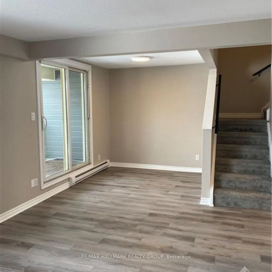 Photo 5 of Unit 70B, 750 St Andre Drive, Ottawa, Hiawatha Park/Convent Glen — HOMEH