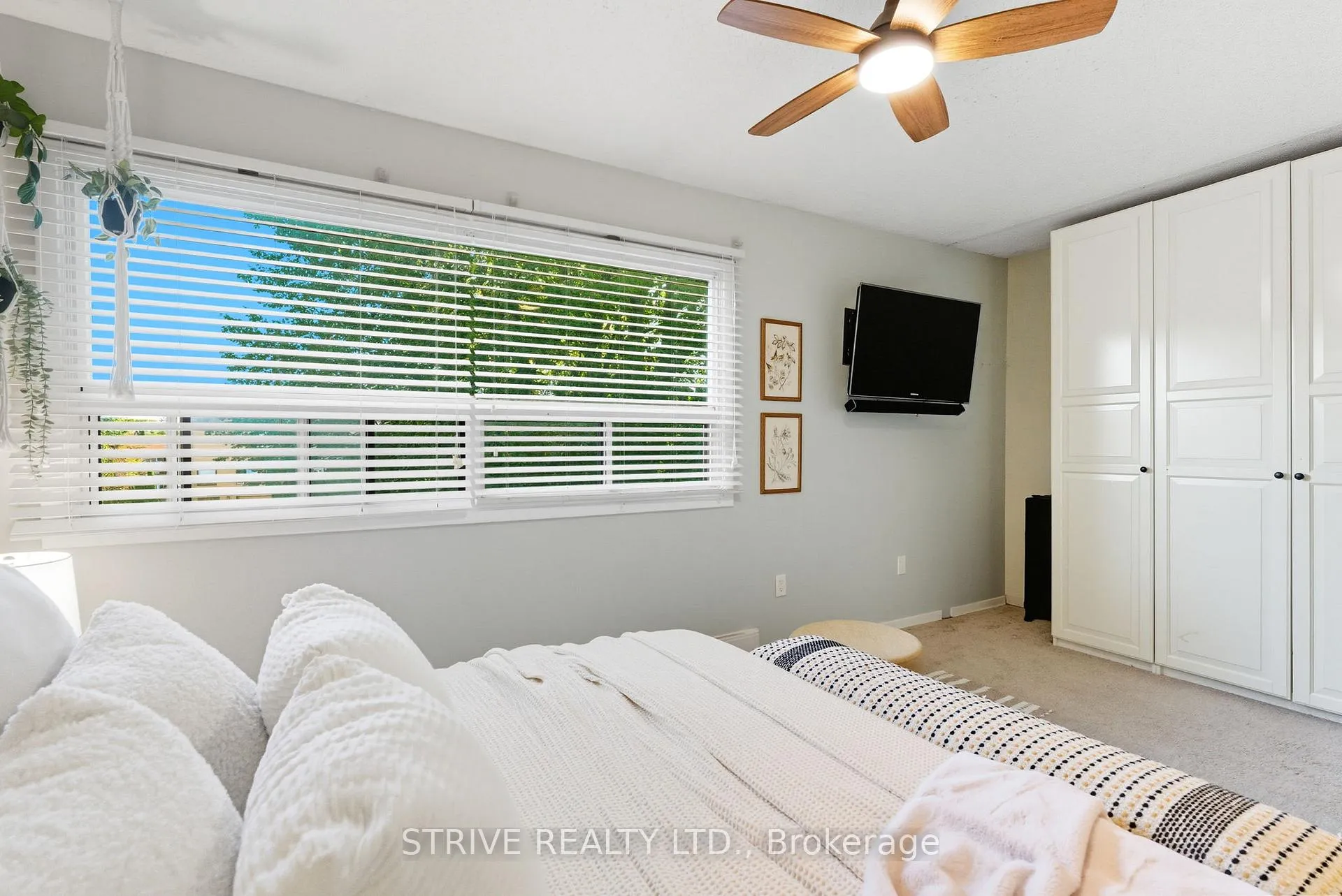 Photo 32 of 66 Park Lane Circle, Clarington, Bowmanville — HOMEH