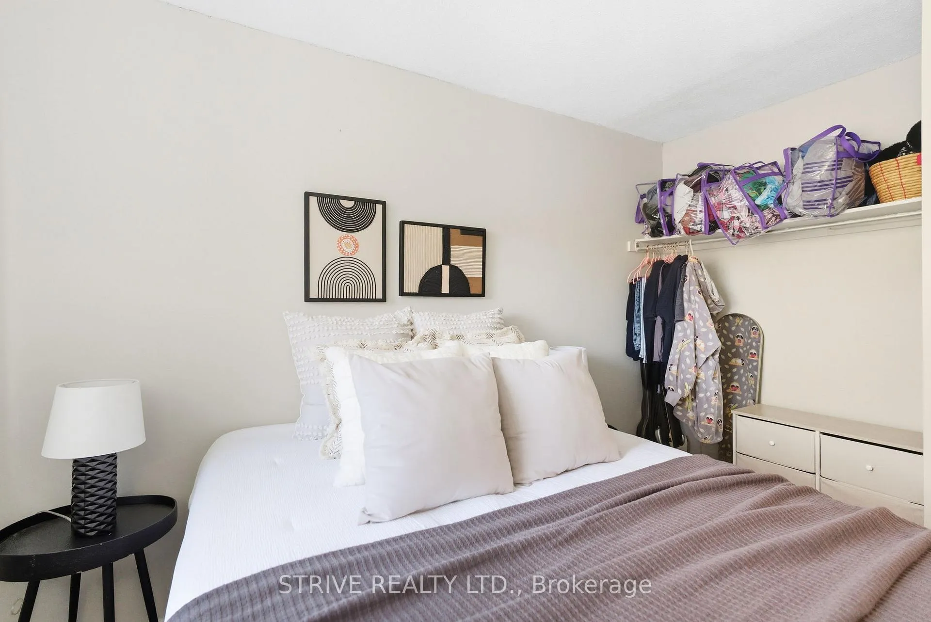 Photo 36 of 66 Park Lane Circle, Clarington, Bowmanville — HOMEH