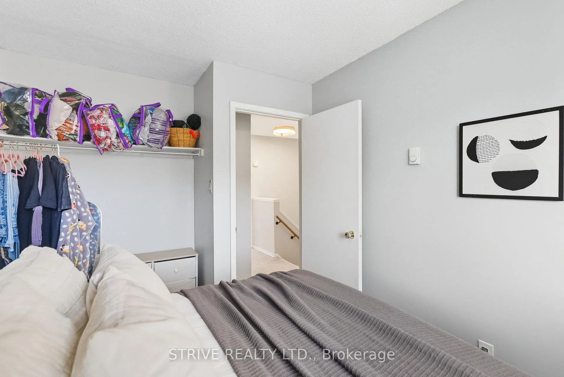 Photo 37 of 66 Park Lane Circle, Clarington, Bowmanville — HOMEH