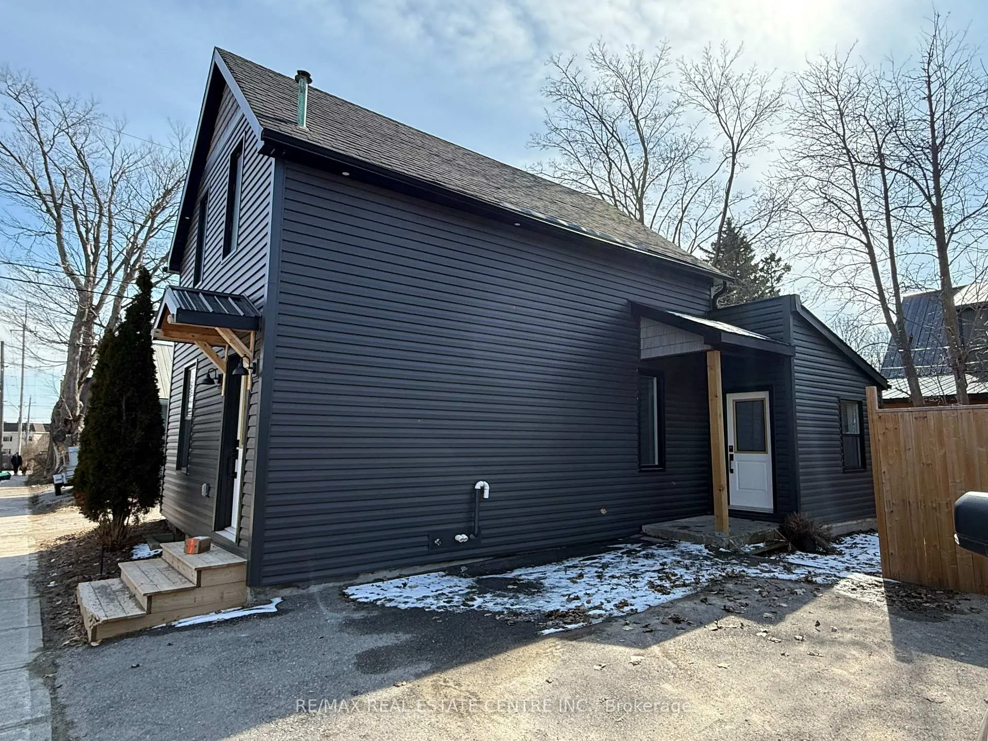 Photo 28 of 125 James Street S, Shelburne — HOMEH