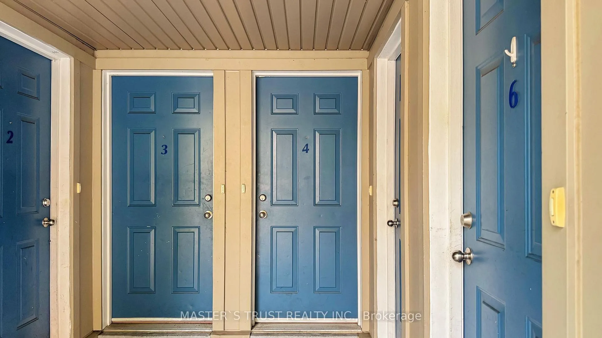 Photo 3 of Unit Unit 4, 74 Munro Street, Toronto, South Riverdale — HOMEH