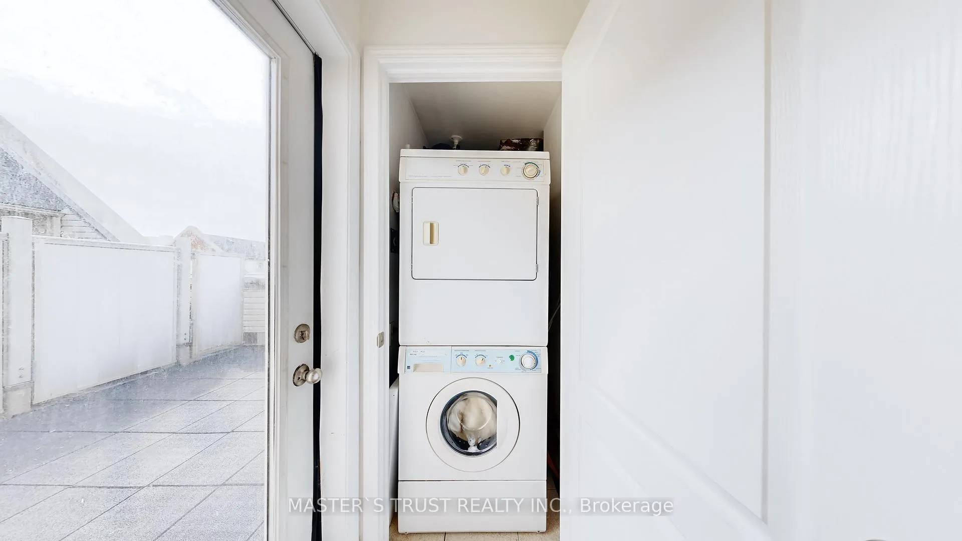 Photo 21 of Unit Unit 4, 74 Munro Street, Toronto, South Riverdale — HOMEH