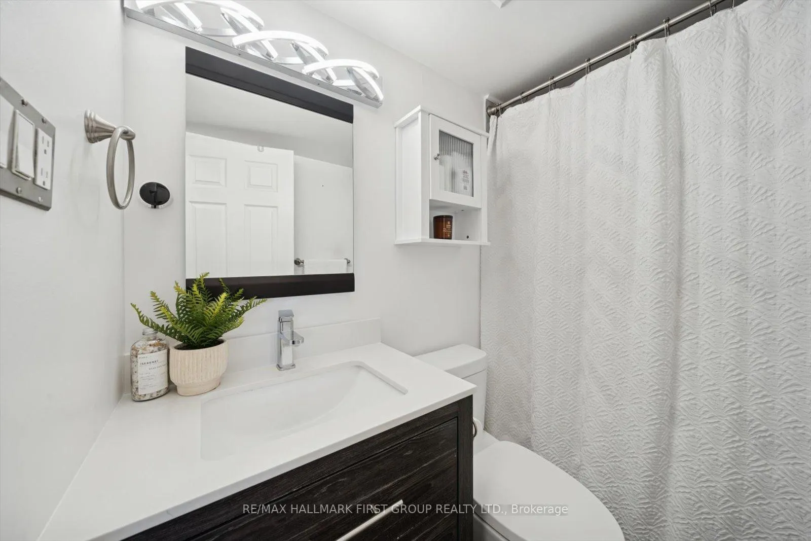Photo 16 of Unit 303, 1540 Pickering Parkway, Pickering, Town Centre — HOMEH
