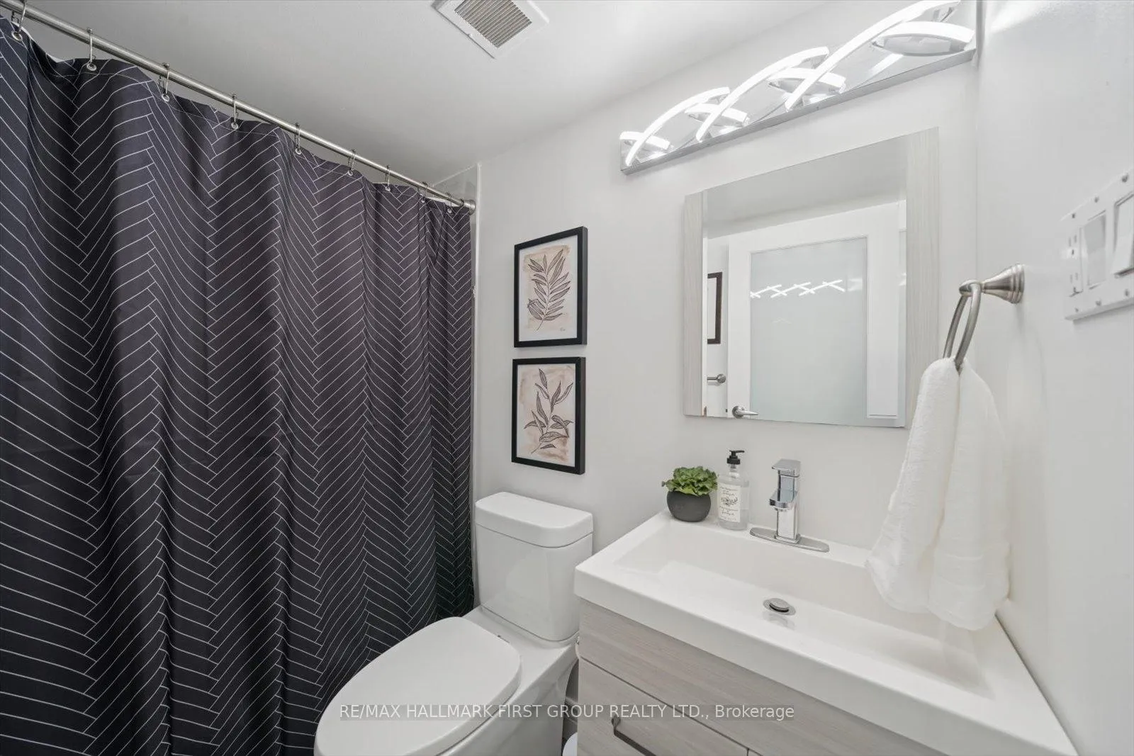 Photo 19 of Unit 303, 1540 Pickering Parkway, Pickering, Town Centre — HOMEH