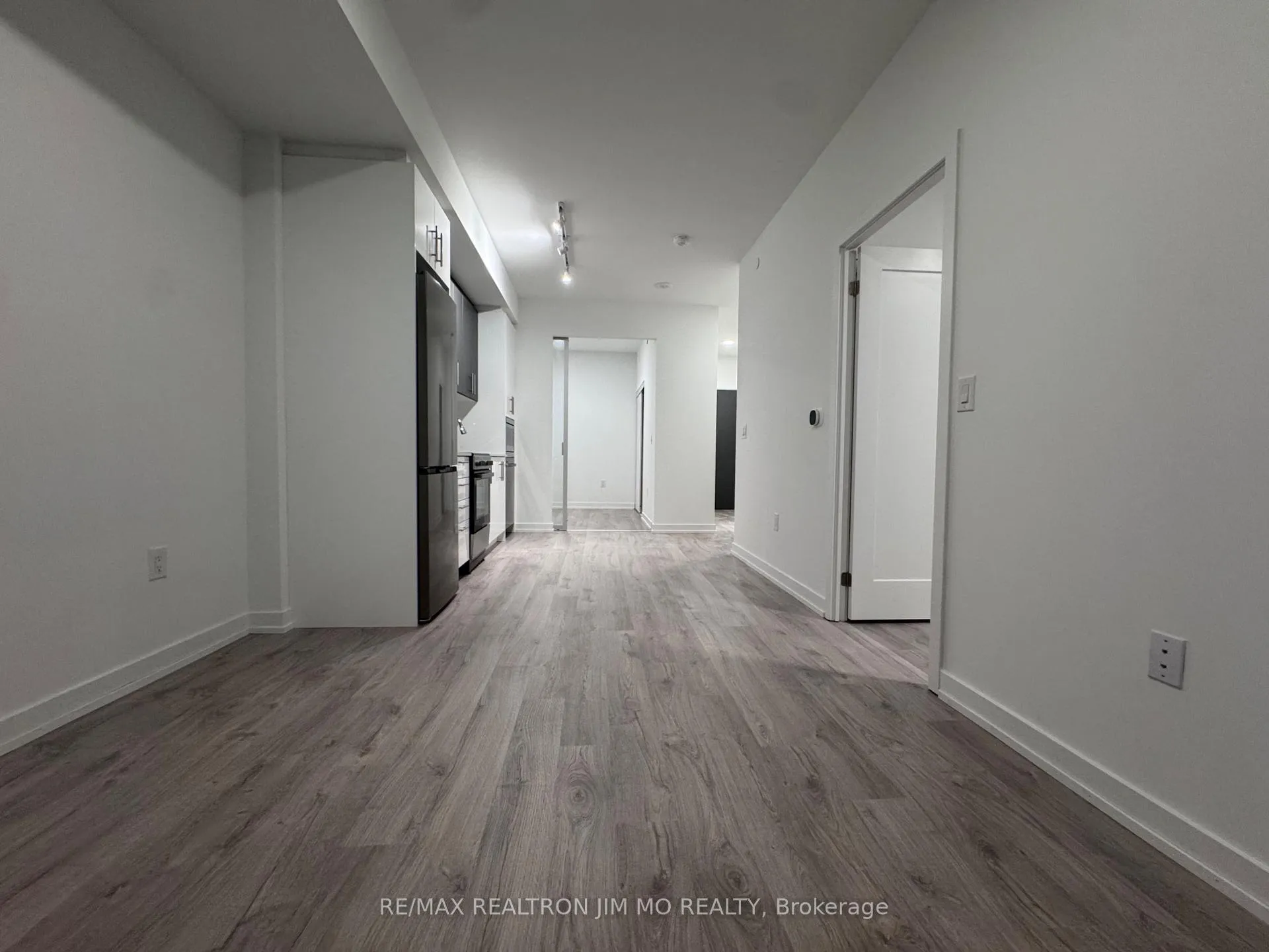 Photo 13 of Unit B-319, 9751 Markham Road, Markham, Greensborough — HOMEH