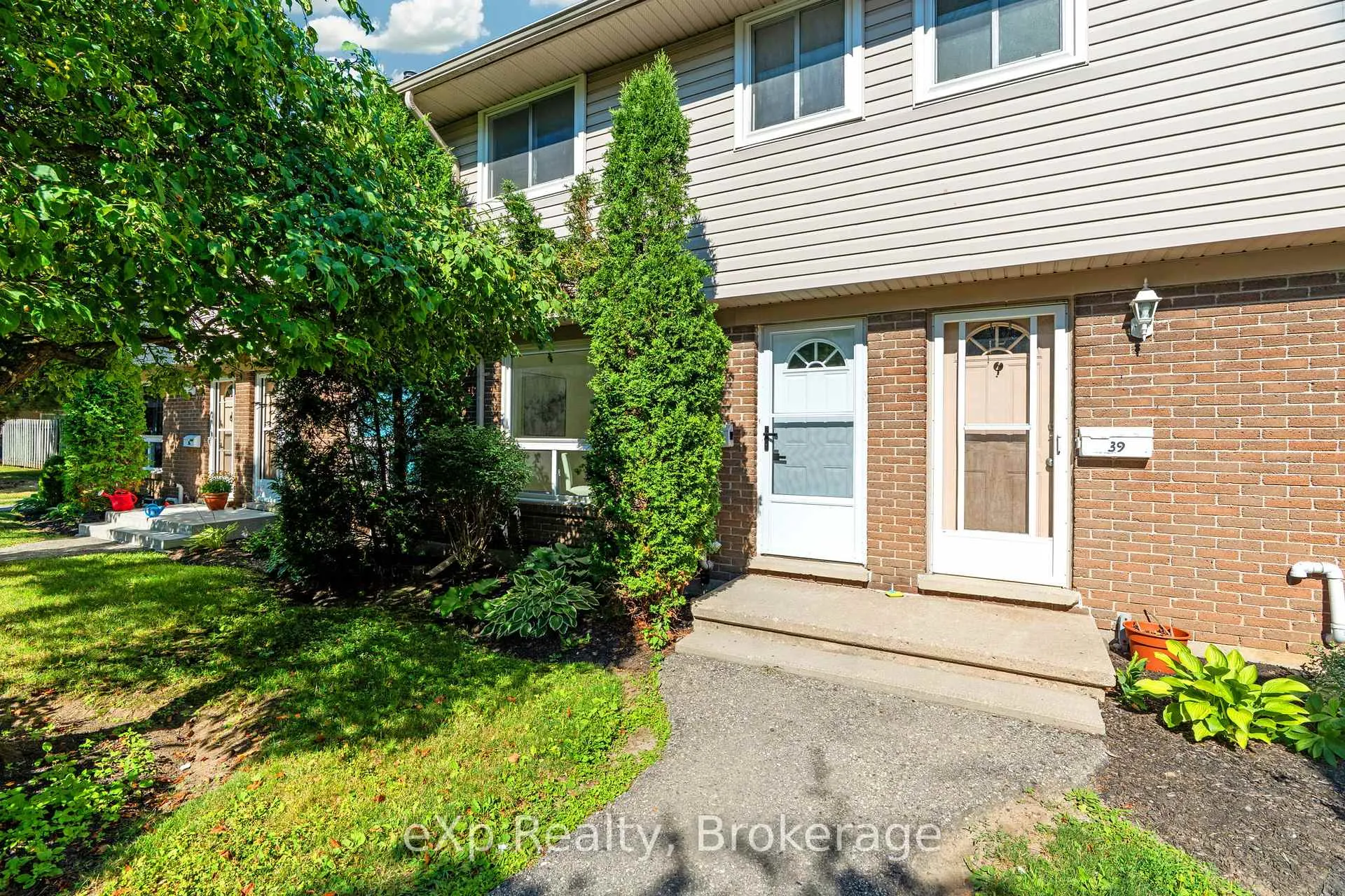 Photo 1 of Unit 38, 88 Avonwood Drive, Stratford — HOMEH