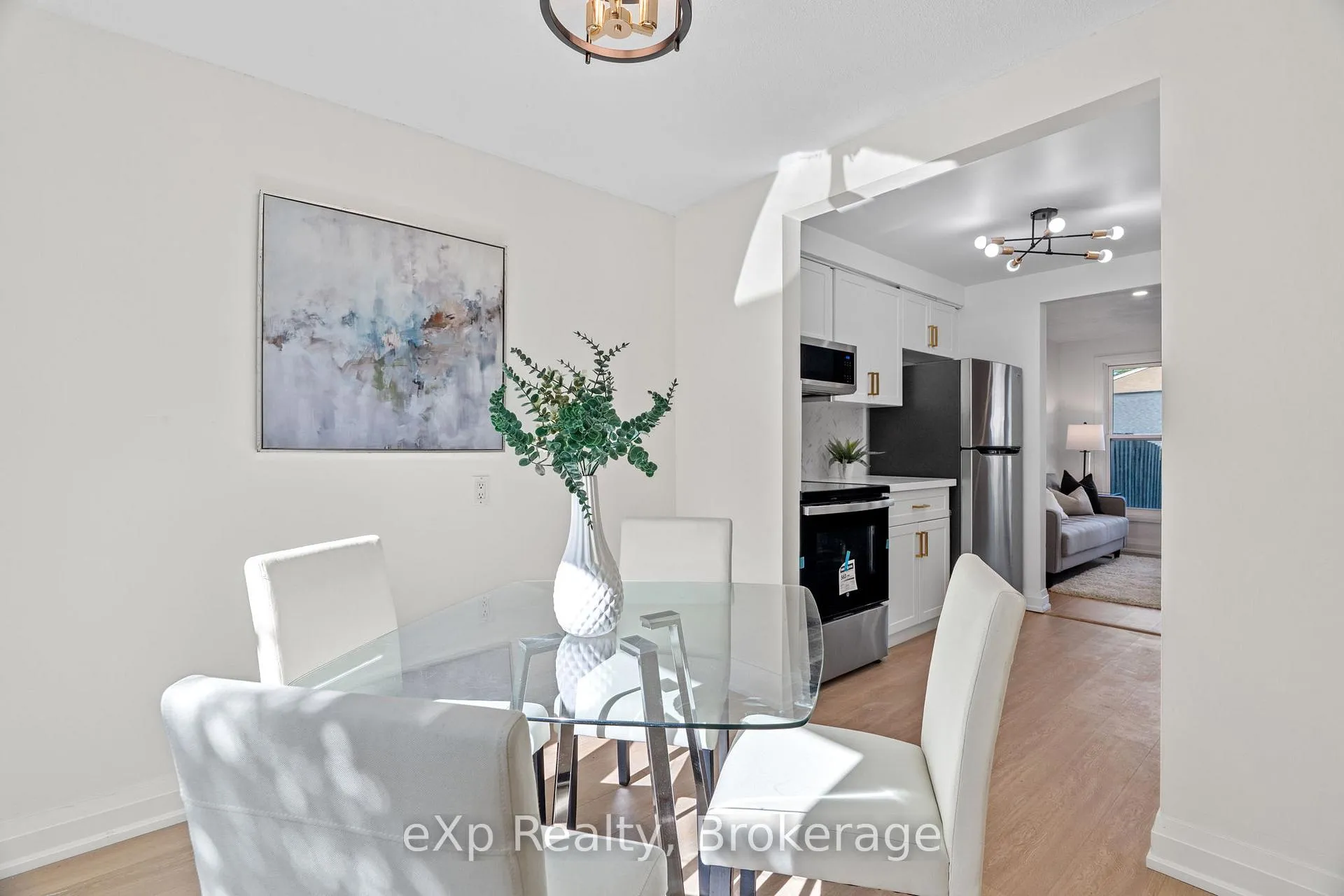Photo 10 of Unit 38, 88 Avonwood Drive, Stratford — HOMEH