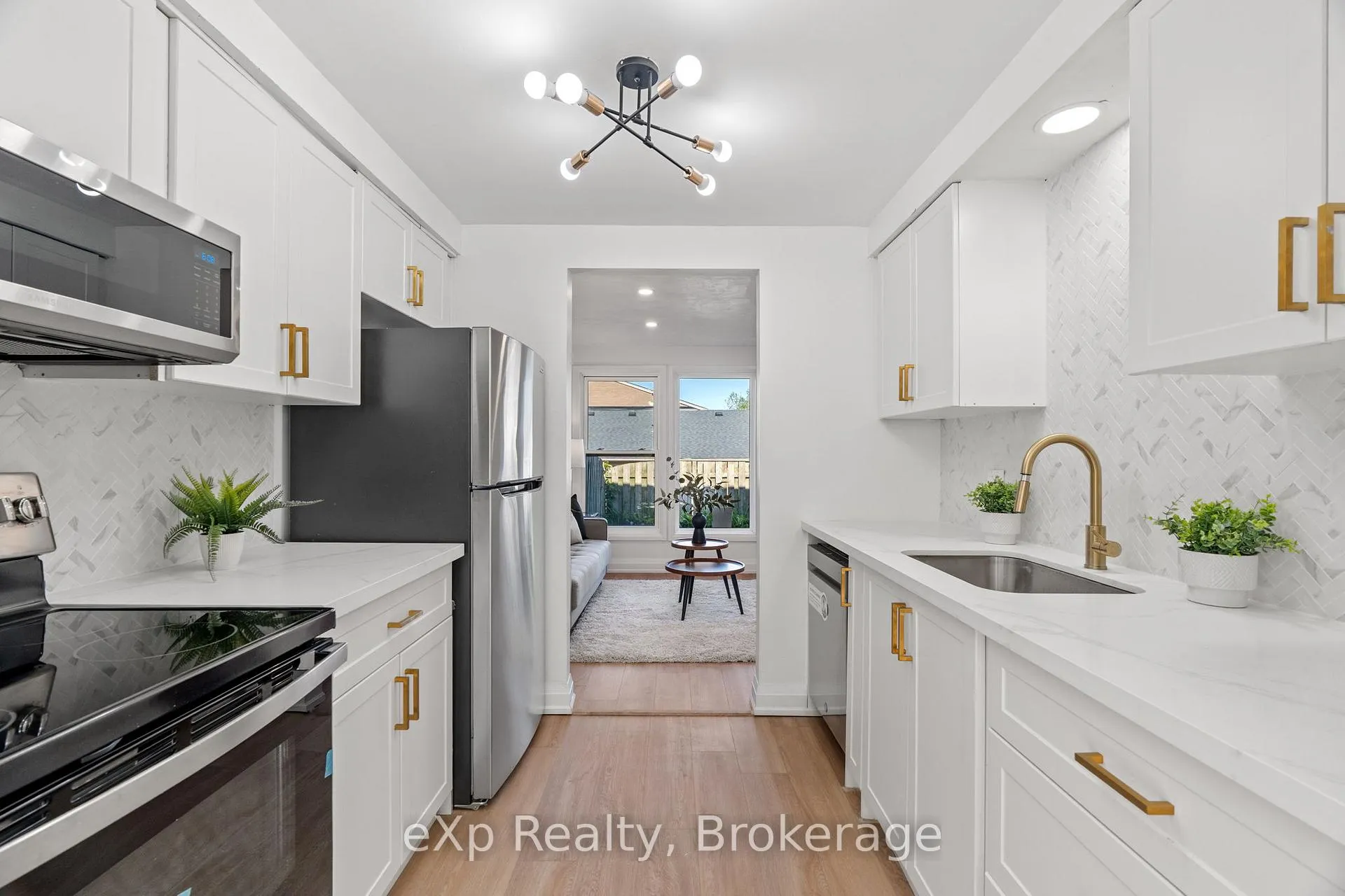 Photo 11 of Unit 38, 88 Avonwood Drive, Stratford — HOMEH