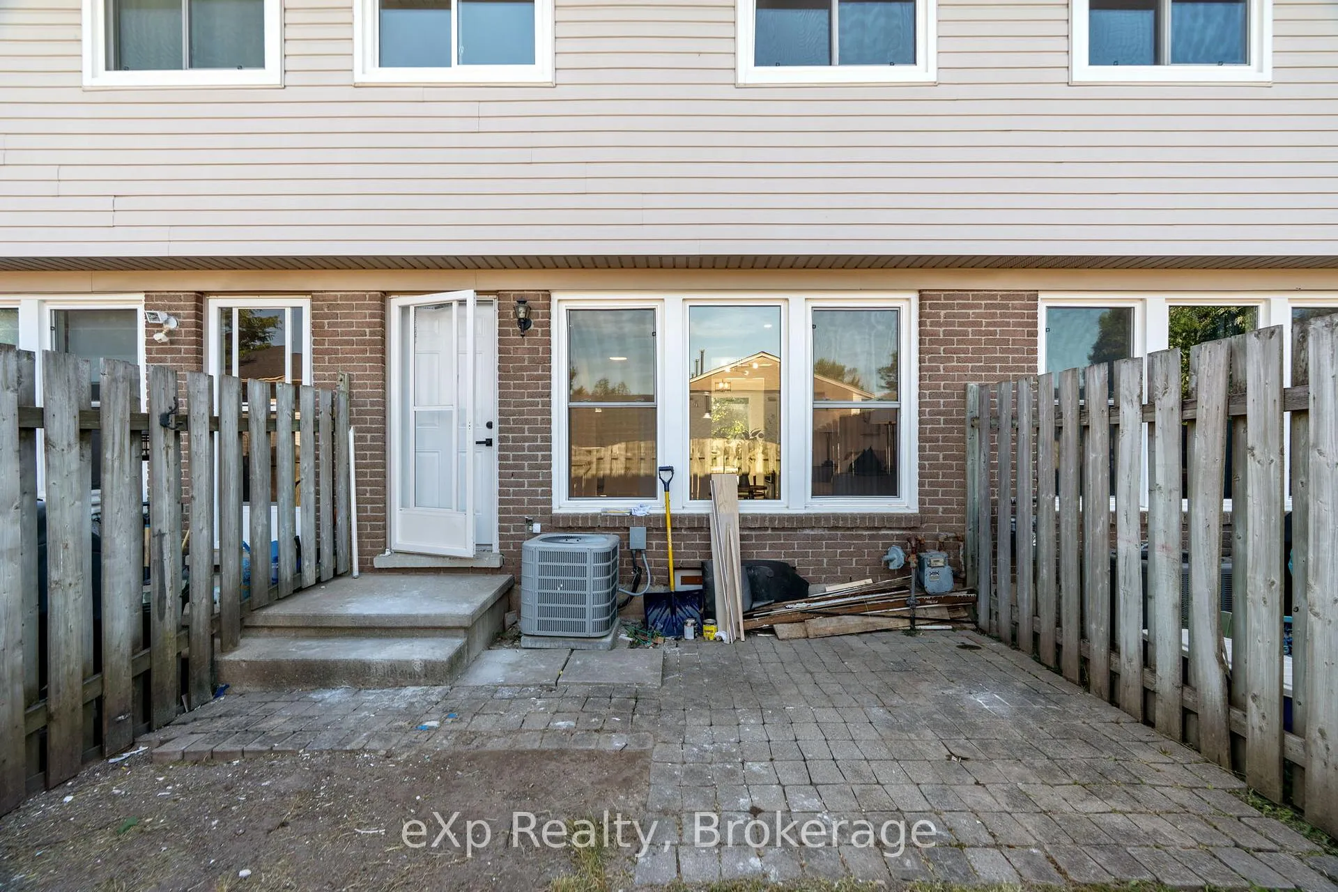 Photo 34 of Unit 38, 88 Avonwood Drive, Stratford — HOMEH