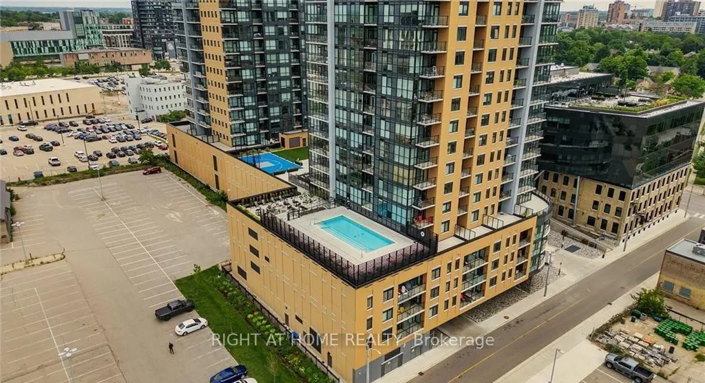 Photo 3 of Unit 2609, 108 Garment Street, Kitchener, City Commercial Core — HOMEH