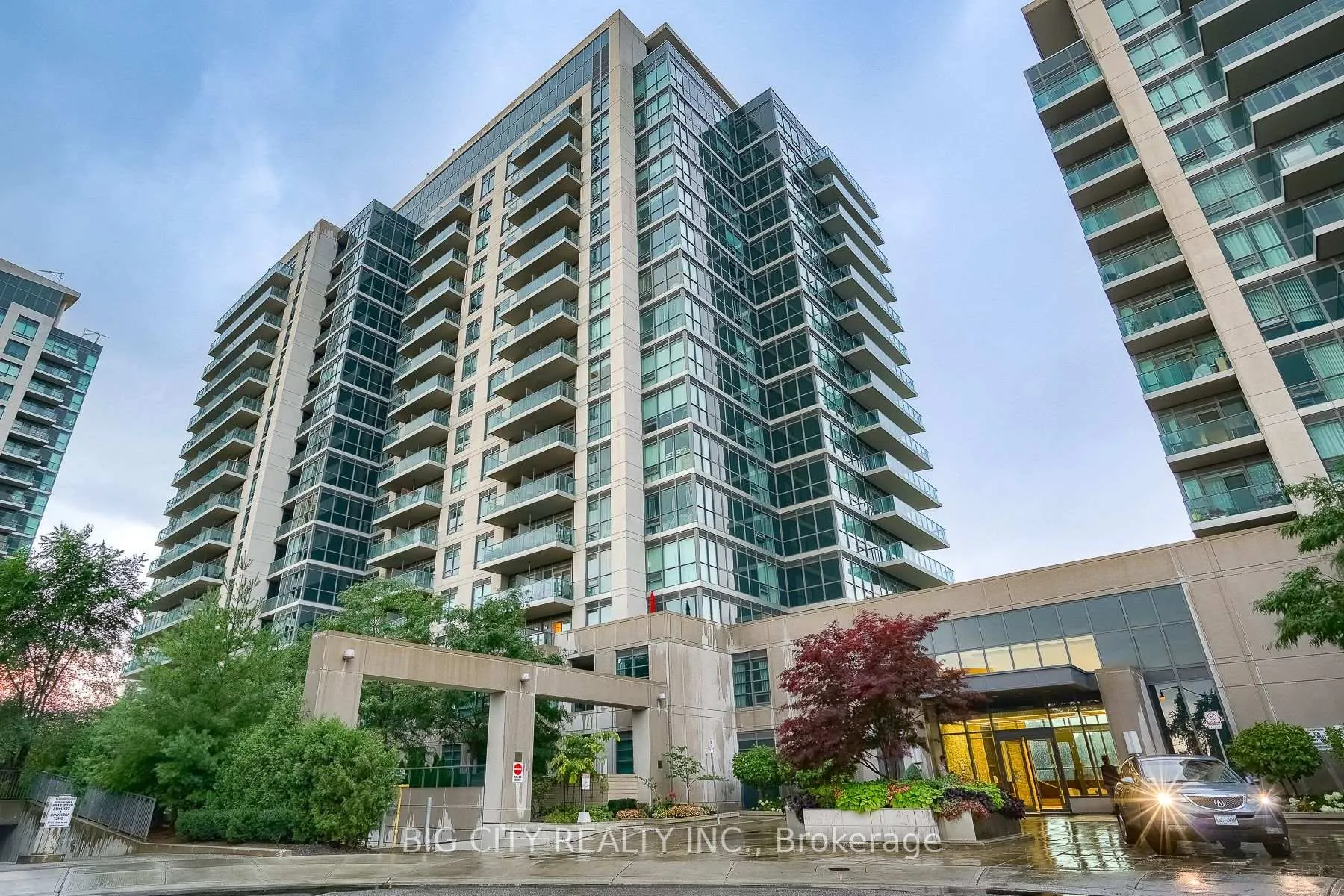 Front of Unit 403, 35 Brian Peck Crescent