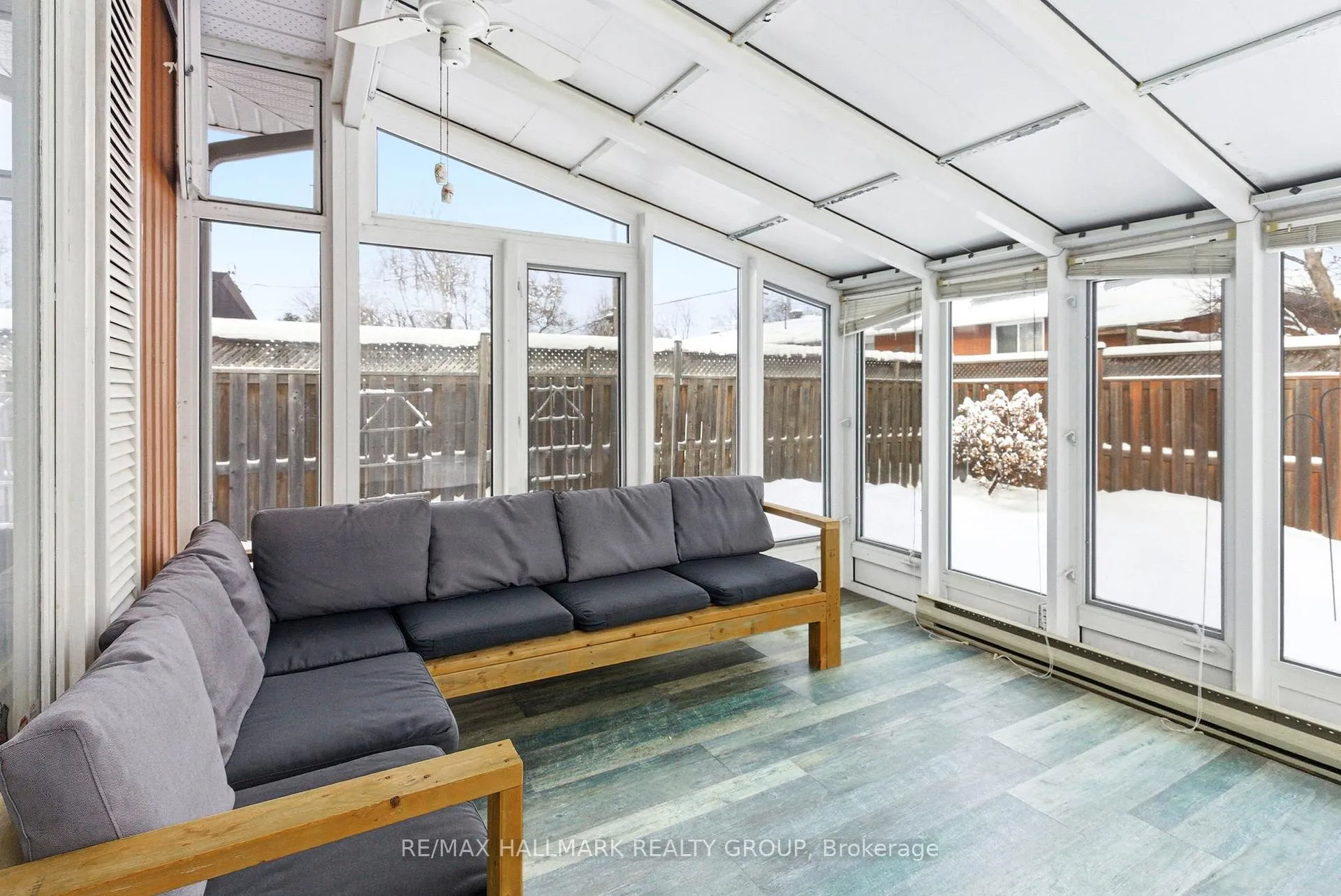 Photo 18 of 907 Innswood Drive, Ottawa, McKellar Heights/Glabar Park — HOMEH