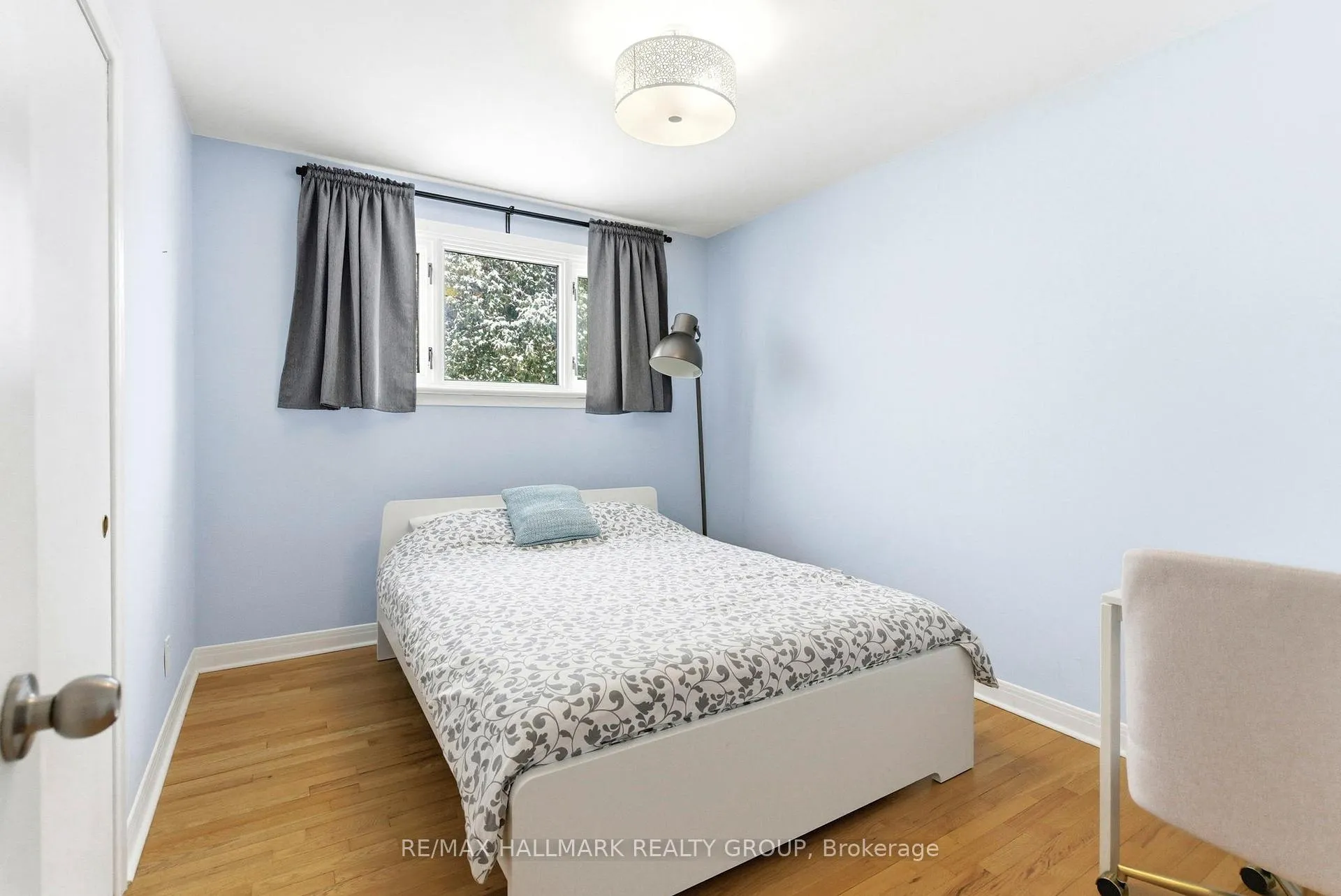 Photo 22 of 907 Innswood Drive, Ottawa, McKellar Heights/Glabar Park — HOMEH