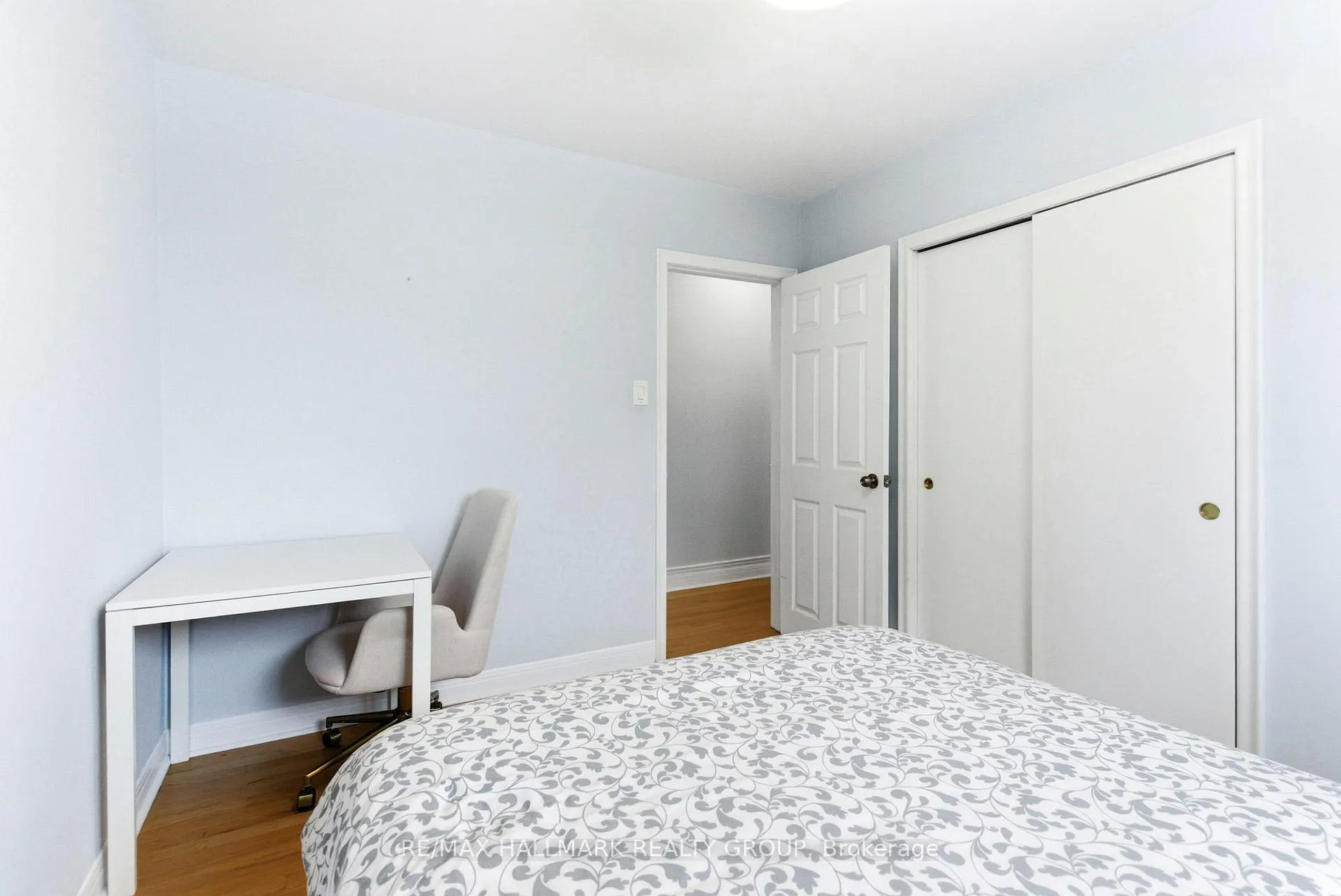 Photo 23 of 907 Innswood Drive, Ottawa, McKellar Heights/Glabar Park — HOMEH