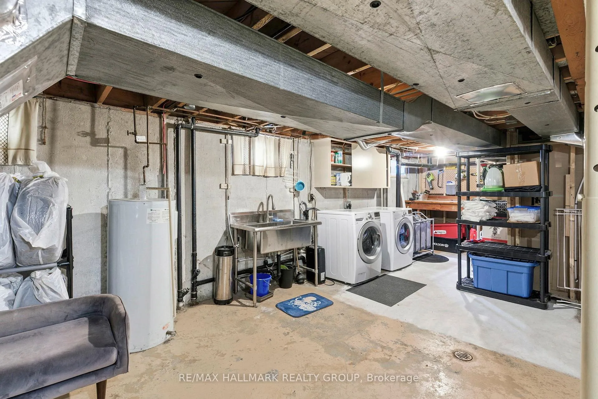 Photo 34 of 907 Innswood Drive, Ottawa, McKellar Heights/Glabar Park — HOMEH