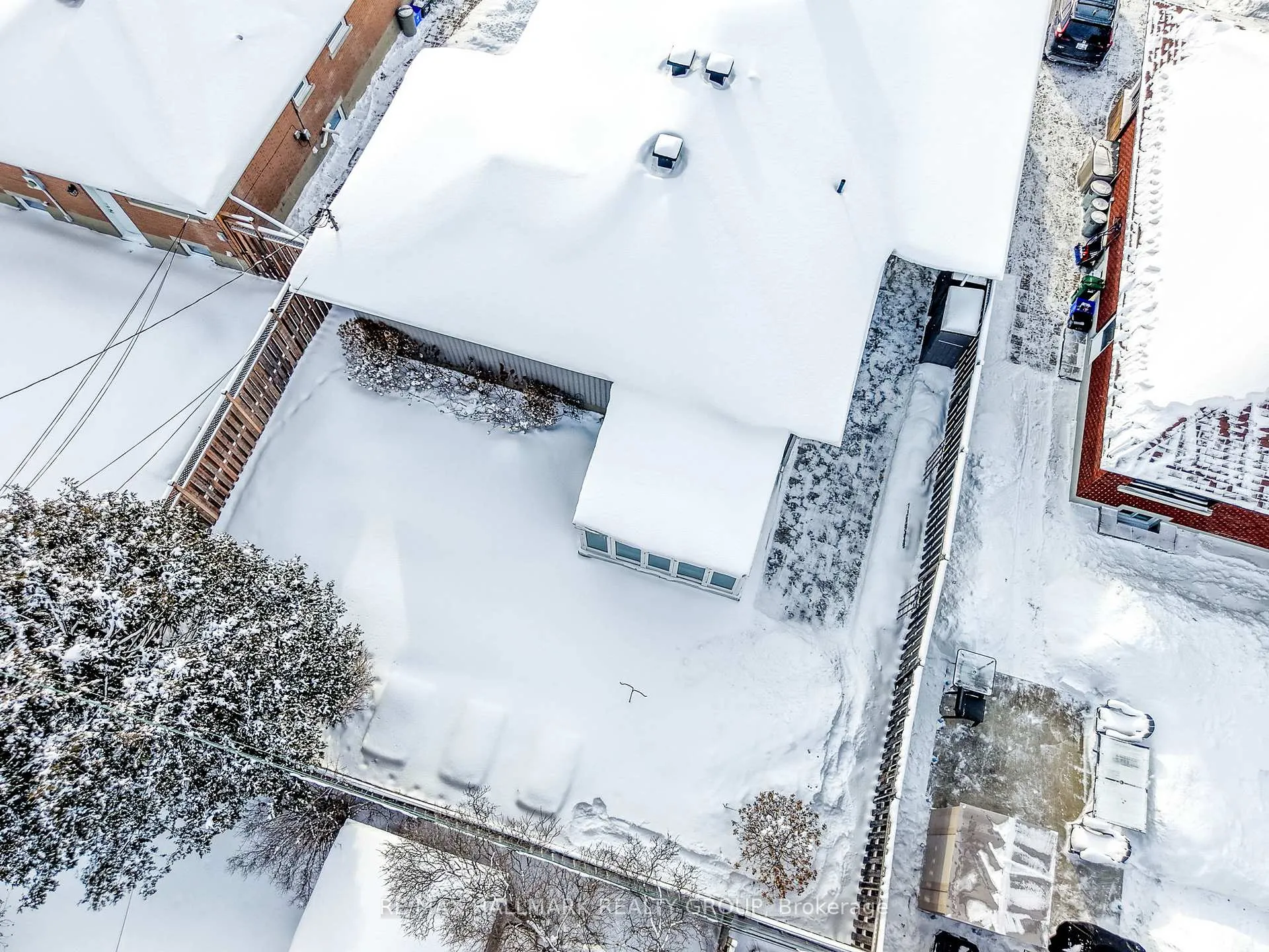 Photo 40 of 907 Innswood Drive, Ottawa, McKellar Heights/Glabar Park — HOMEH