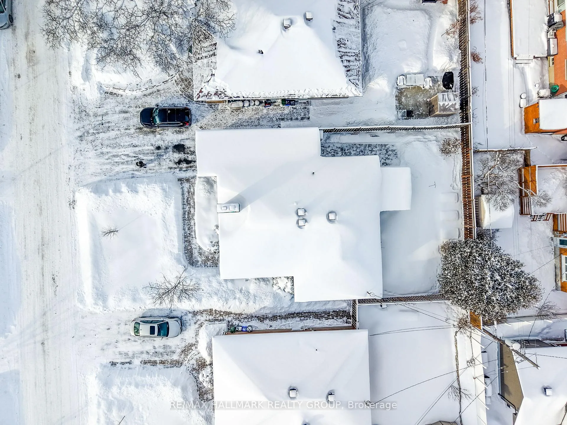 Photo 41 of 907 Innswood Drive, Ottawa, McKellar Heights/Glabar Park — HOMEH