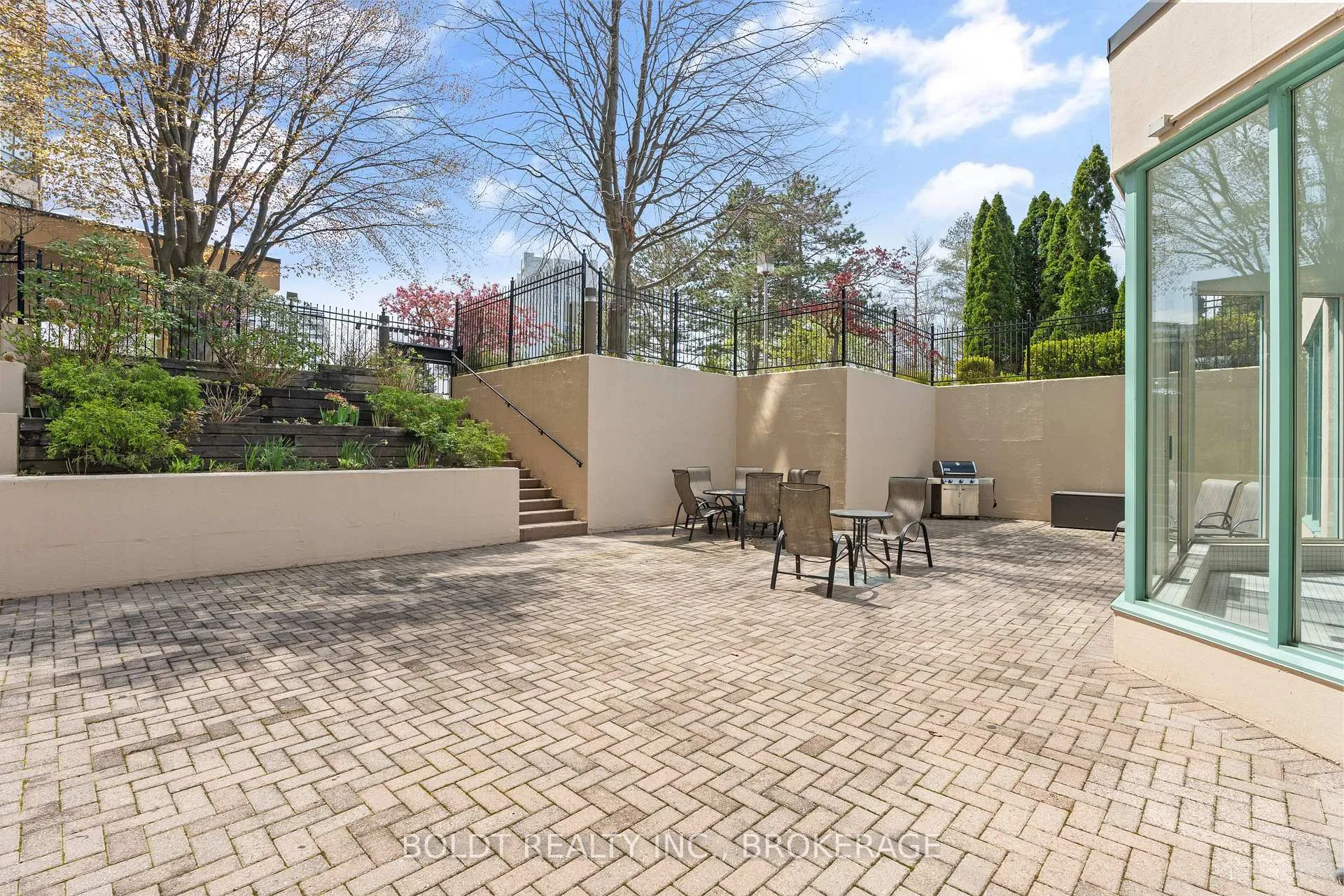 Photo 26 of Unit 1001, 3 Towering Heights Boulevard, St. Catharines, Glendale/Glenridge — HOMEH