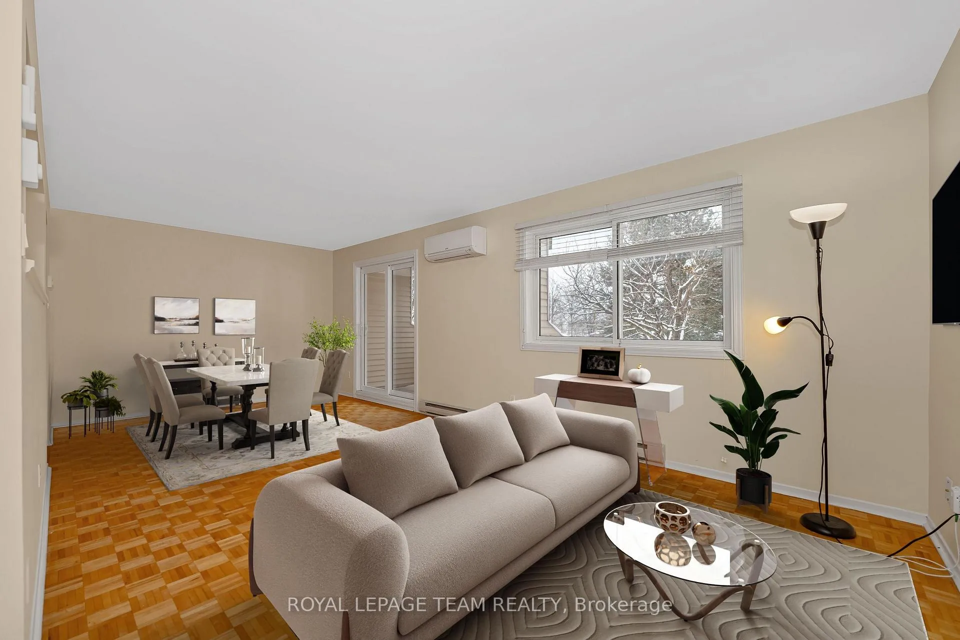 Photo 9 of Unit 200, 260 Brittany Drive, Ottawa, Viscount Alexander Park — HOMEH