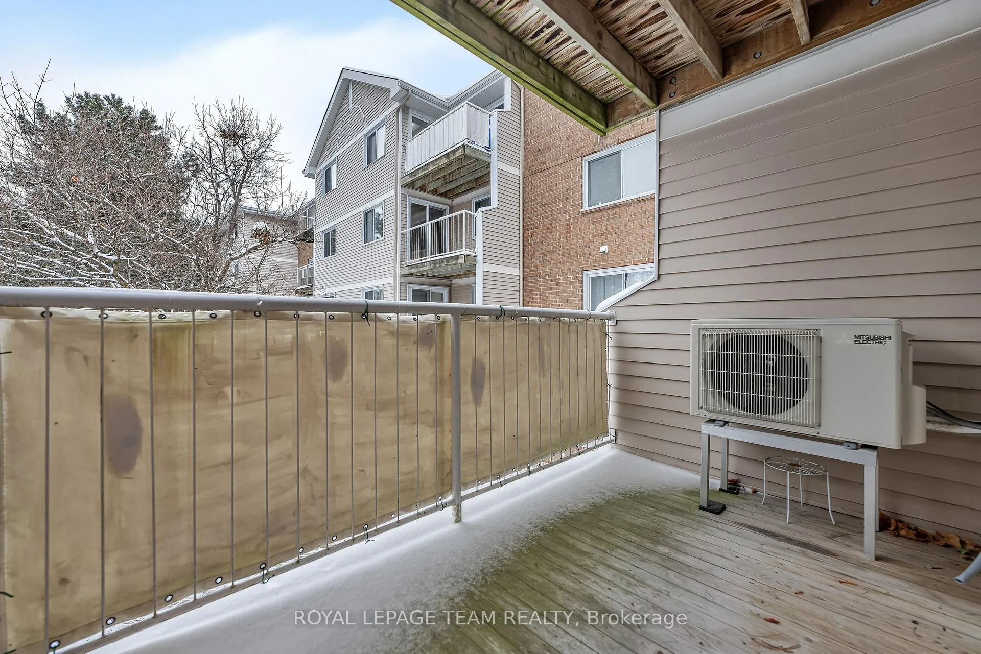 Photo 28 of Unit 200, 260 Brittany Drive, Ottawa, Viscount Alexander Park — HOMEH
