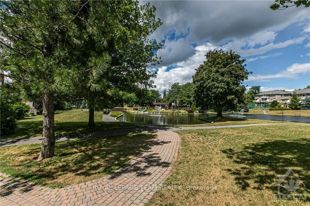 Photo 32 of Unit 200, 260 Brittany Drive, Ottawa, Viscount Alexander Park — HOMEH