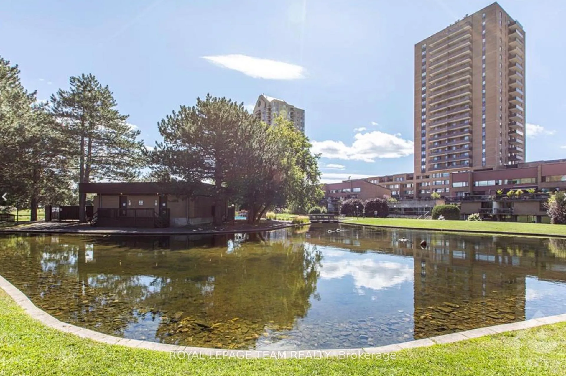Photo 38 of Unit 200, 260 Brittany Drive, Ottawa, Viscount Alexander Park — HOMEH