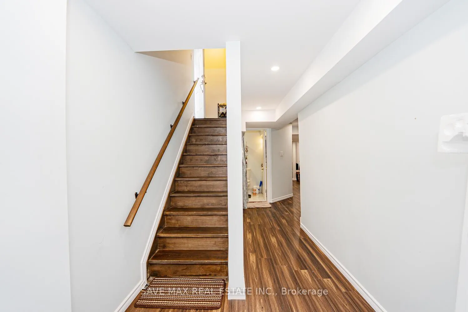 Photo 31 of 2382 Wickerson Road, London, South K — HOMEH